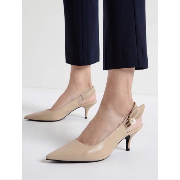 *SOLD* NWT Nude Pearl Slingback Kitten Heel - Picture 1 of 11